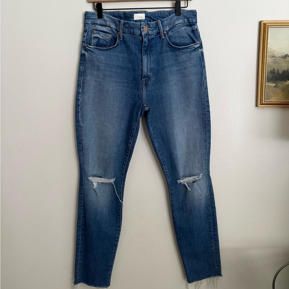 MOTHER High Waisted Looker Ankle Fray Spice It Up Distressed Blue Jeans size 31